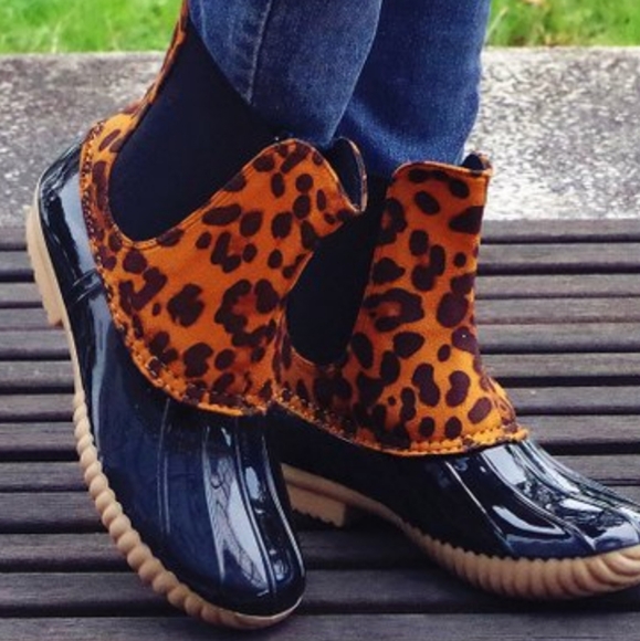 Duck Boot Size 8 Water Proof Non-Slip Sole New without Tags - Picture 7 of 7